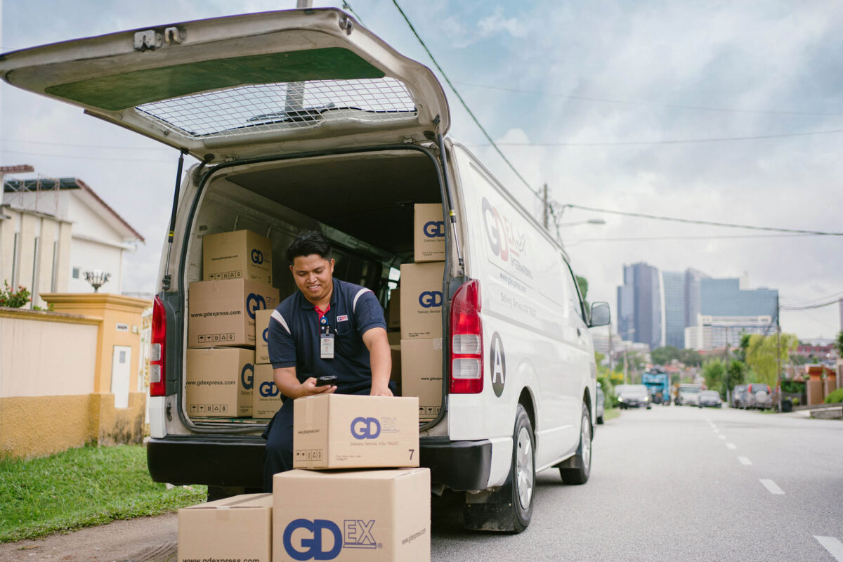 Fast Delivery Same Day & Next Day Express Shipment GDEX